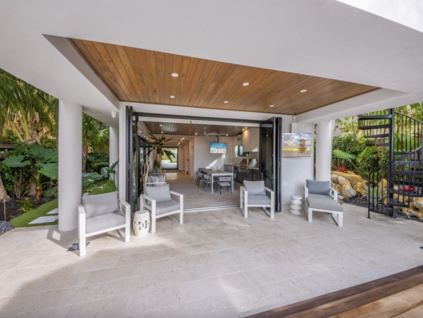Anna Maria Island Vacation Beach Pool Home Five Bedrooms
